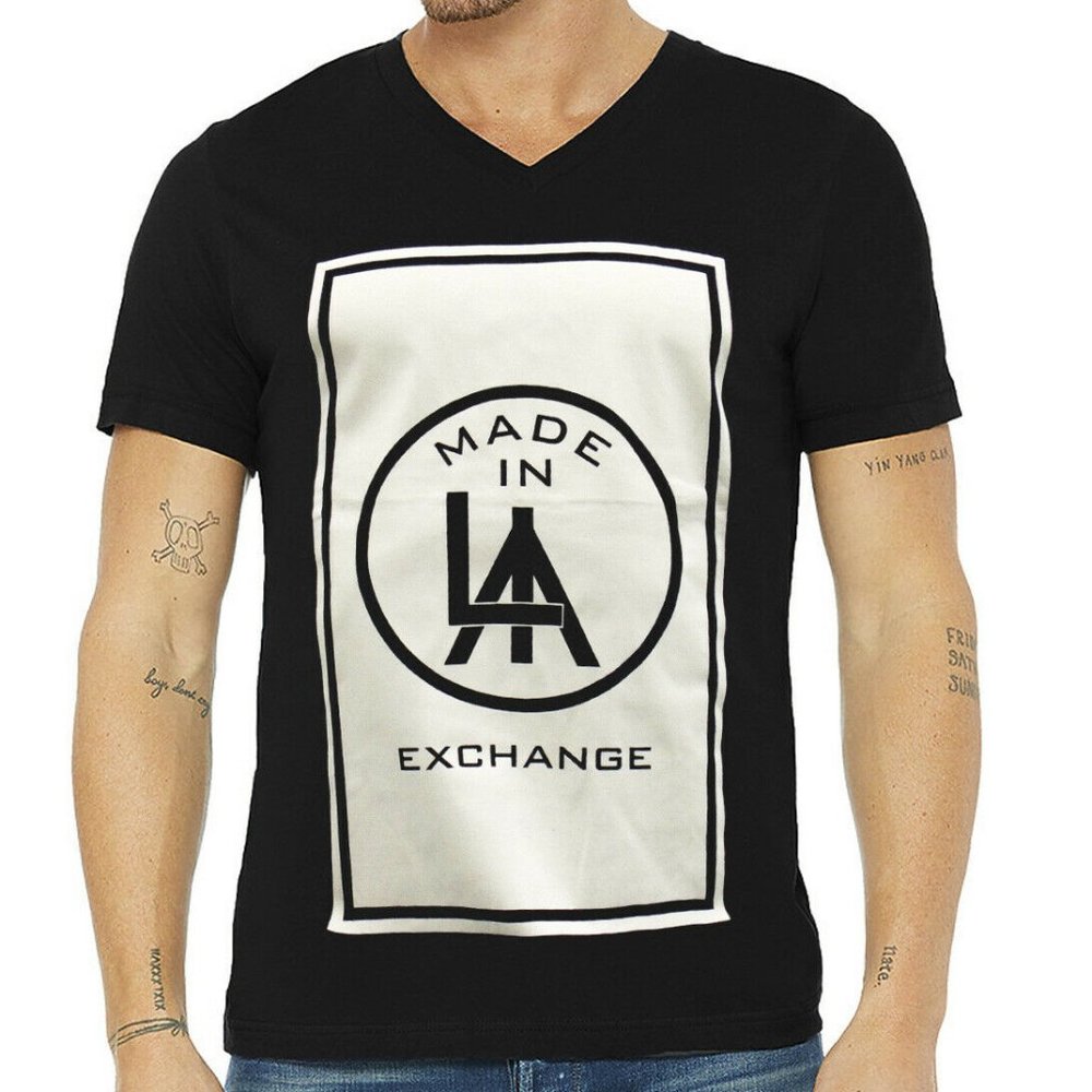 NWT EXCHANGE MADE IN L.A MEN'S BLACK V-NECK SHORT SLEEVE T-SHIRT SIZE M